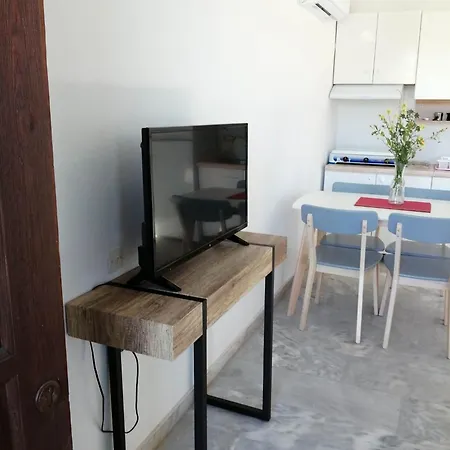 Cozy Rodas House 1
